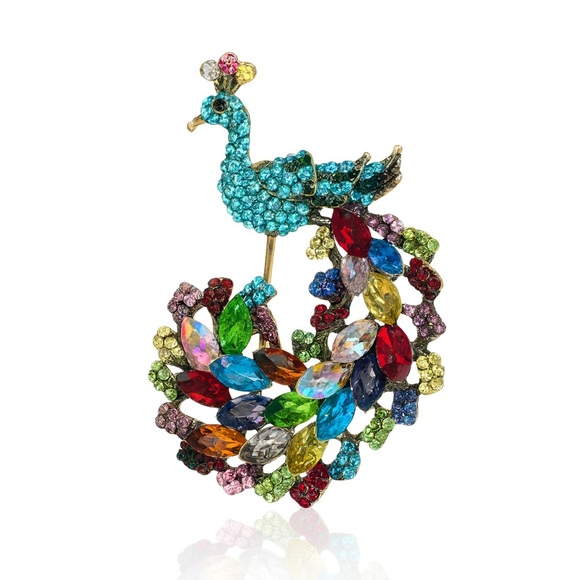 Anthropologie Jewelry - ⚜️ Colorful Peacock Brooch